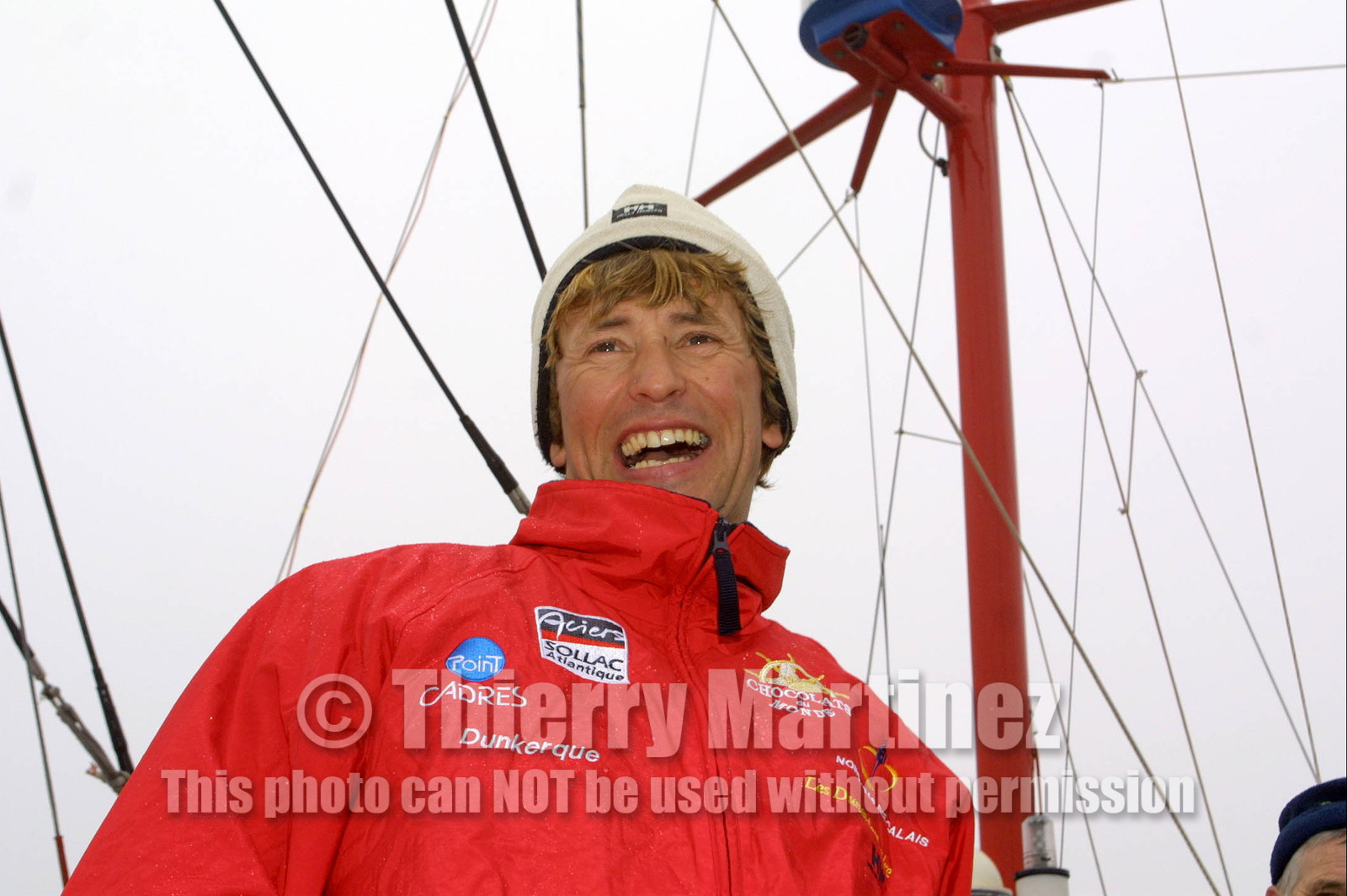 ©ThMartinez. Vendee Globe 2000. Les Sables d'Olonne (FRA) 5th March 2001..Joe Seeten (FRA) Region Nord pas de Calais-Chocolats du monde finish 10th .in his first single handed round the world in 115 days 16hours 45mns.