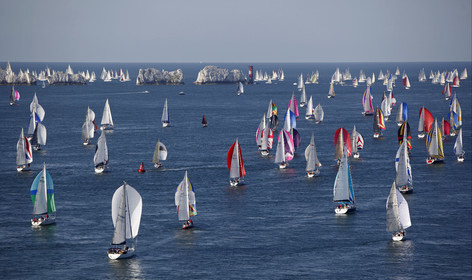JP Morgan Asset Management Round The Island Race. 19 June 2010.