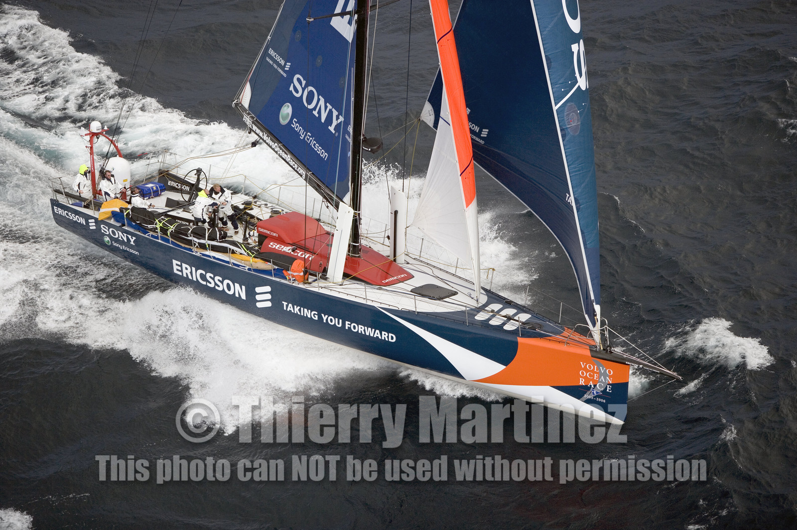 VOLVO OCEAN RACE START - VIGO-SPAIN- 12NOV 2005