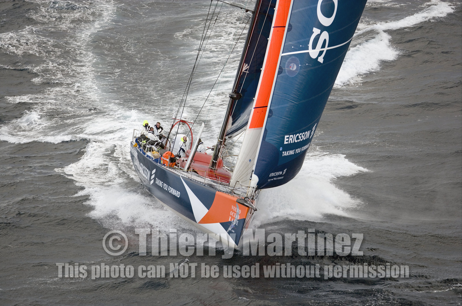 VOLVO OCEAN RACE START - VIGO-SPAIN- 12NOV 2005