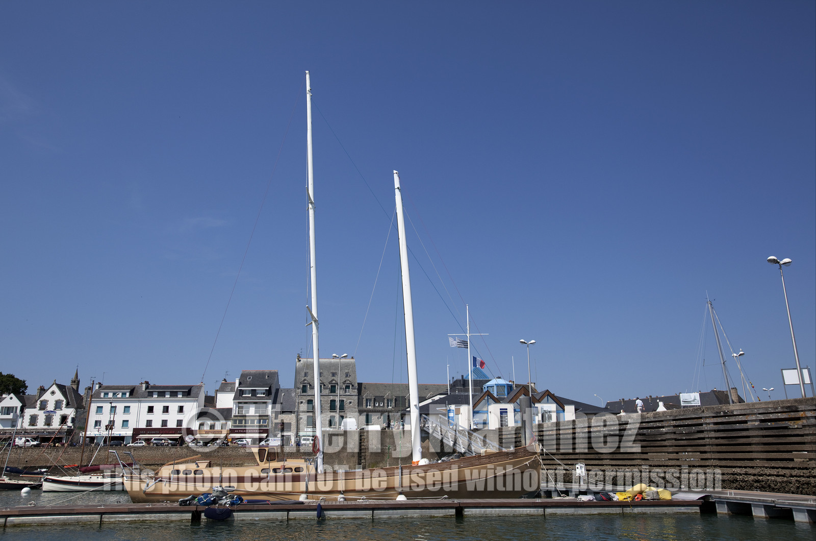 Launch of Thierry Dubois (FRA) new schooner LA LOUISE