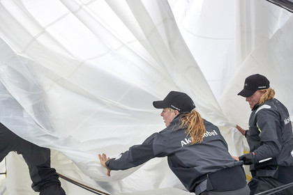 THM-21_10740_THE OCEAN RACE EUROPE