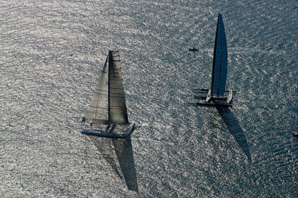33rd  AMERICA'S CUP Valencia Spain, February 2010 - Defender:  ALINGHI (ALINGHI 5) vs Challenger : BMW Oracle Racing (USA 17)