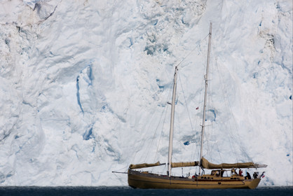 Schooner LA LOUISE sailing on west coast of Greenland.