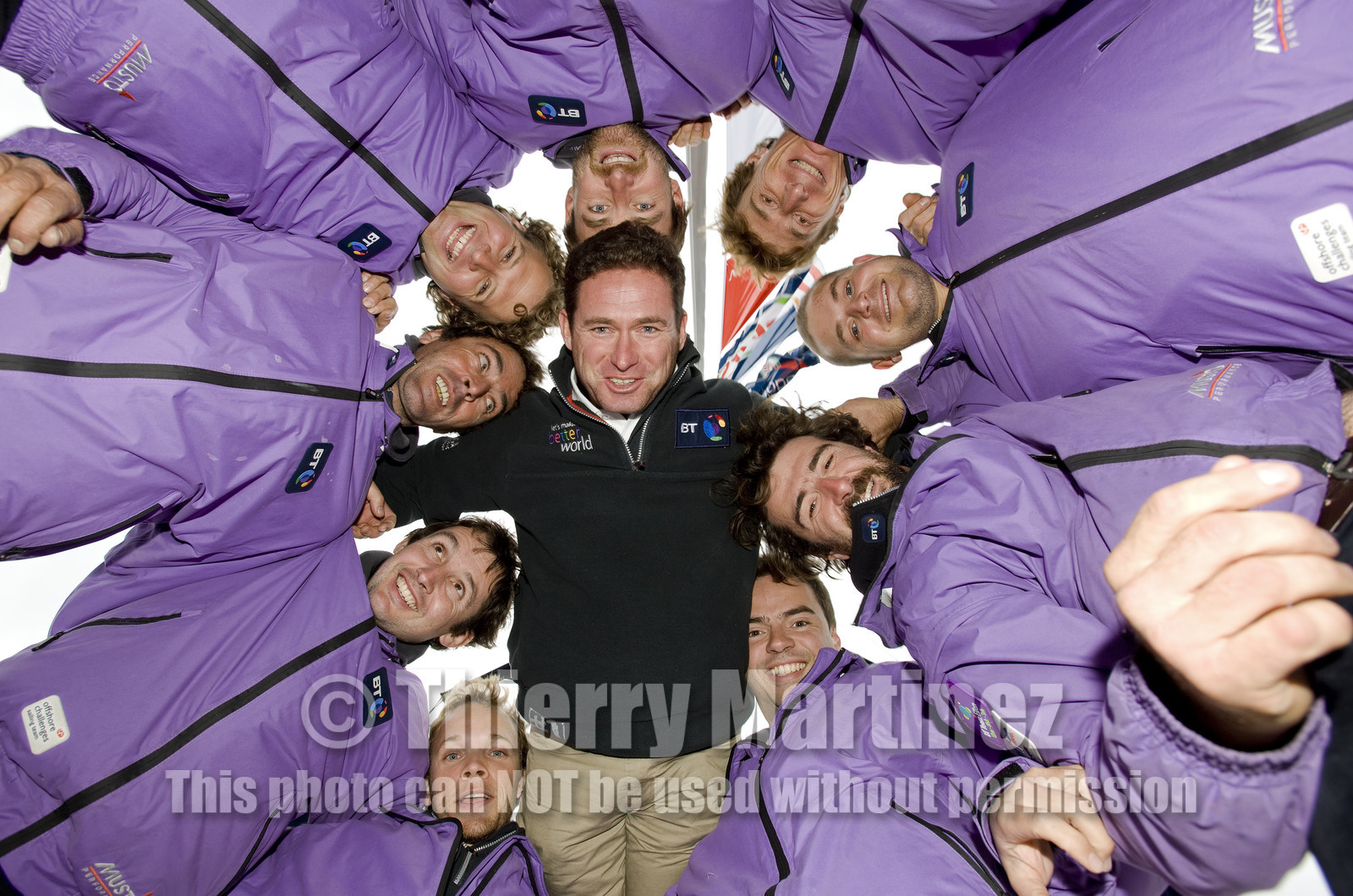 2008 VENDEE GLOBE, Seb JOSSE (FRA) BT and shore crew.