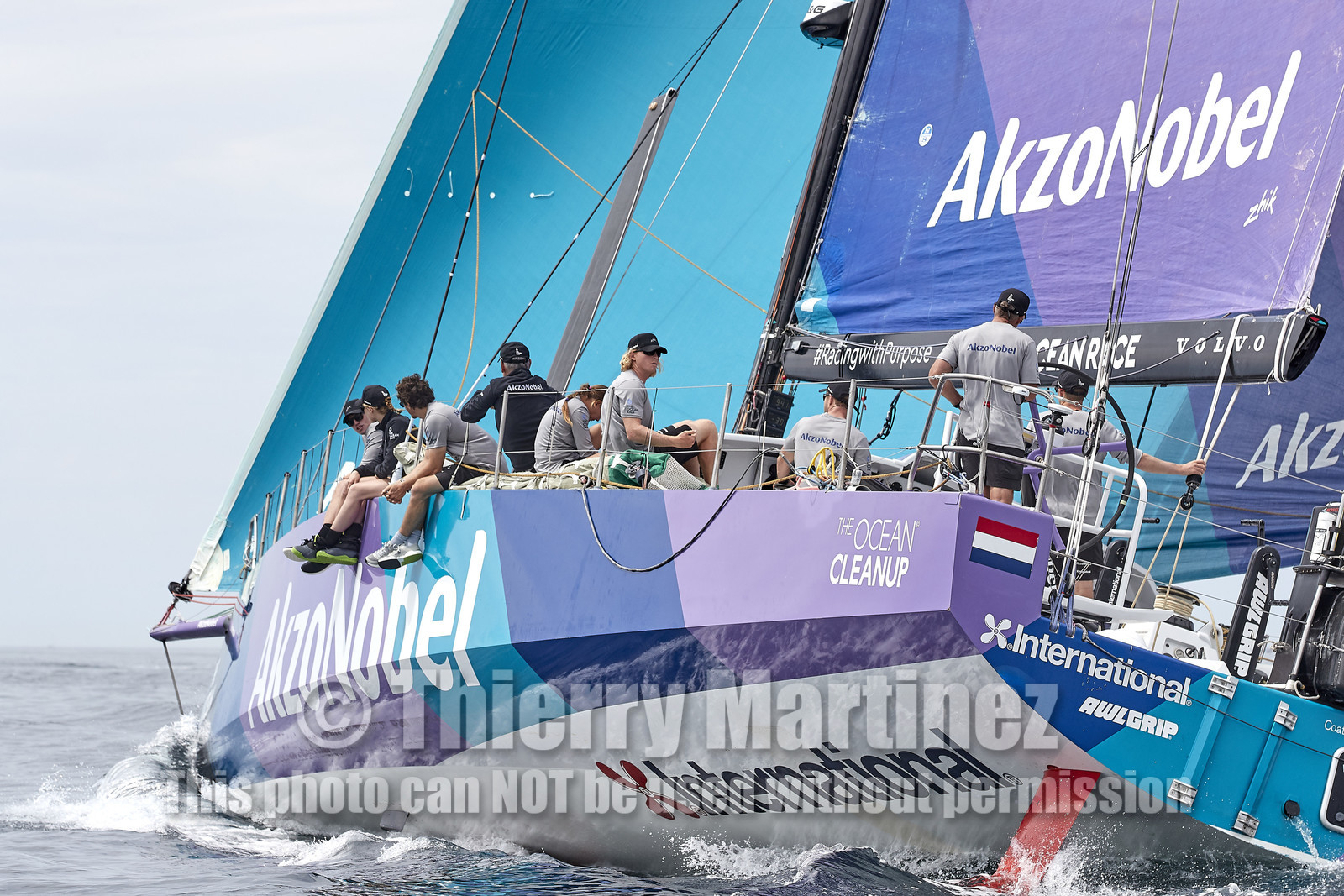 THM-21_12795_AkzoNobel Ocean Racing