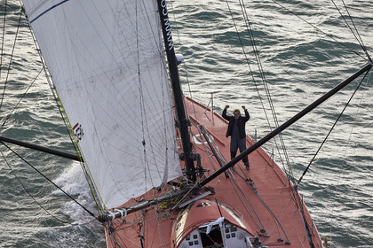 Départ de Jeff Pellet (FRA) sur son bateau COME IN VENDEE POUR UN TOUR DU MONDE;