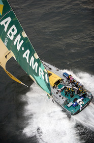 VOLVO OCEAN RACE START - VIGO-SPAIN- 12NOV 2005