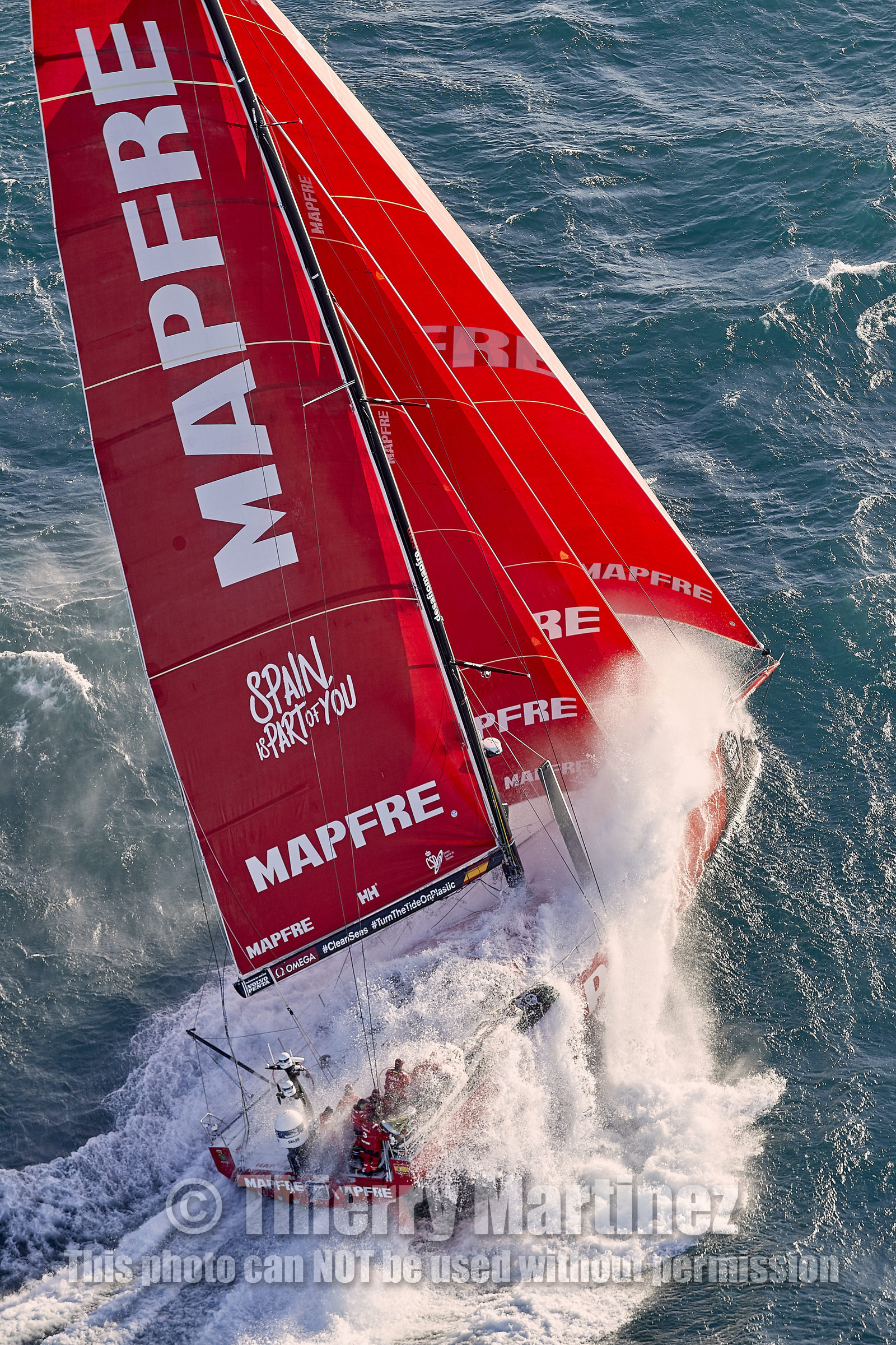 THM-17_107023_VOR-LISBON-LEG2start