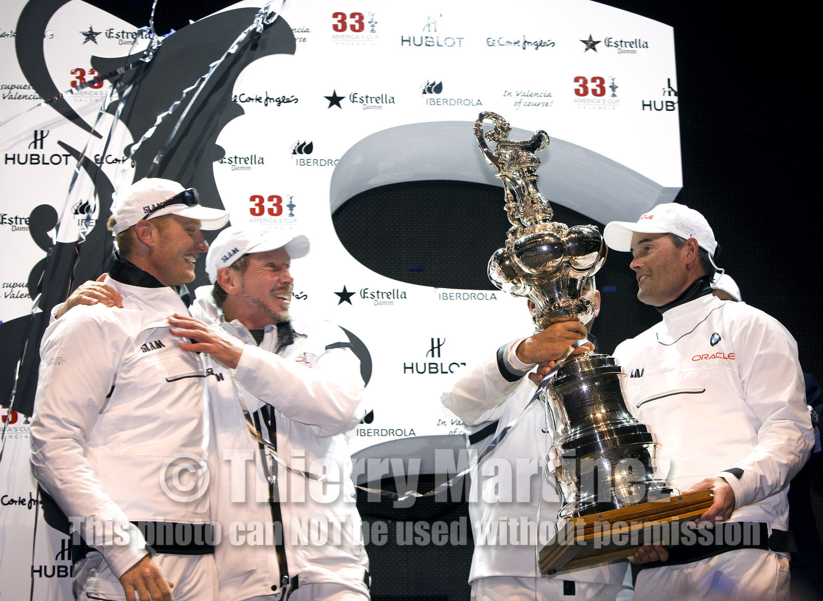 33rd  AMERICA'S CUP Valencia Spain, February 2010 - Defender:  ALINGHI (ALINGHI 5) vs Challenger : BMW Oracle Racing (USA 17)