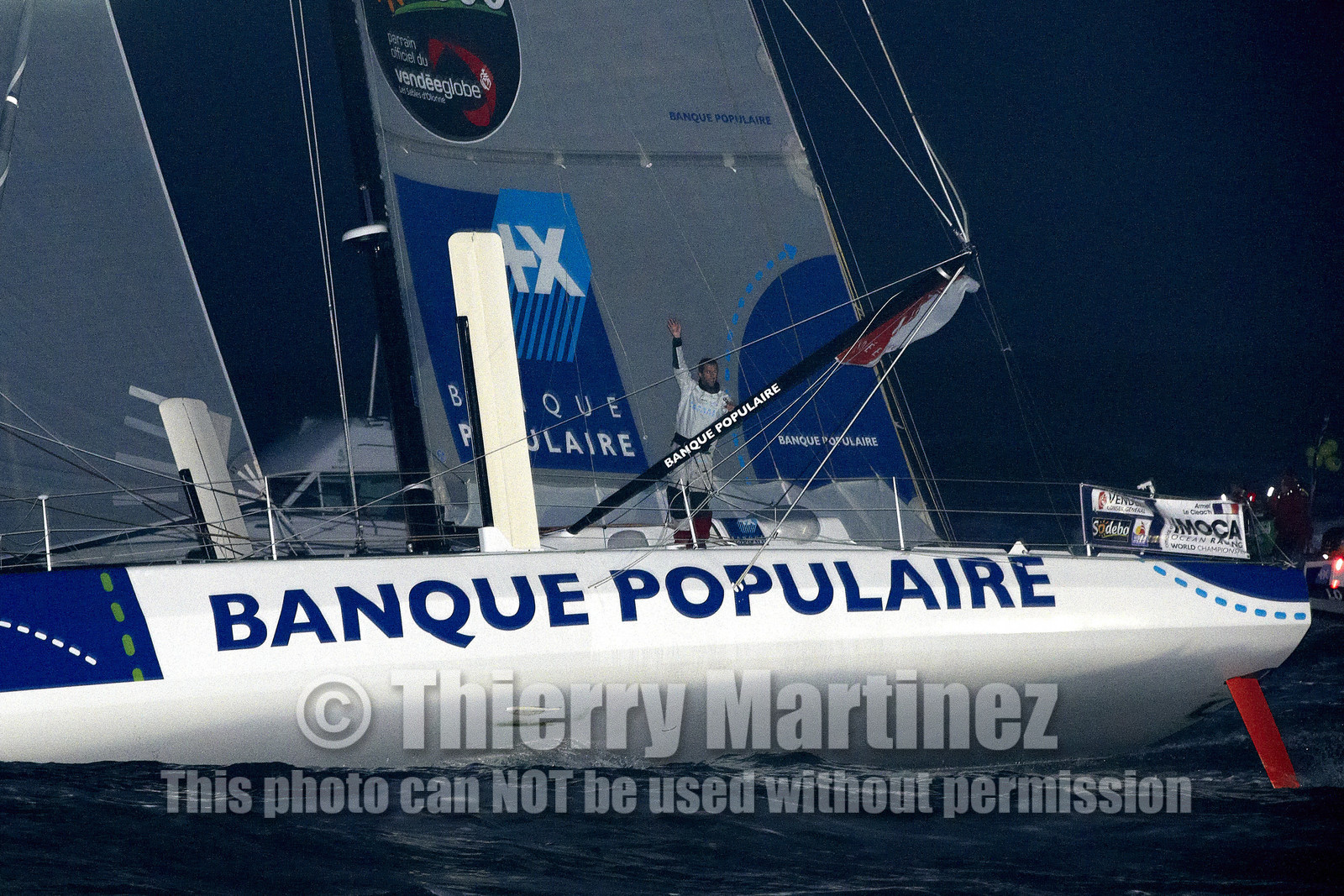 2012 13 VENDEE GLOBE. Armel Le Cleac'h (FRA) BANQUE POPULAIRE 2nd .