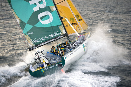 VOLVO OCEAN RACE START - VIGO-SPAIN- 12NOV 2005