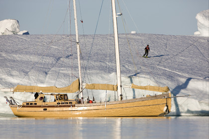 Schooner LA LOUISE sailing on west coast of Greenland.