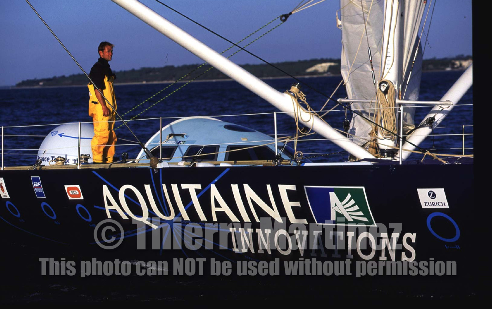 ©Thierry Martinez   Sea&Co. ROUTE DU RHUM  1998  Thomas Coville (FRA) AQUITAINE INNOVATIONS.