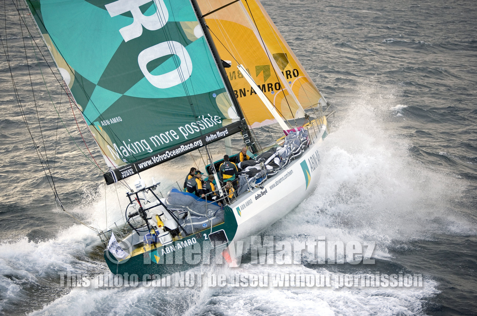 VOLVO OCEAN RACE START - VIGO-SPAIN- 12NOV 2005