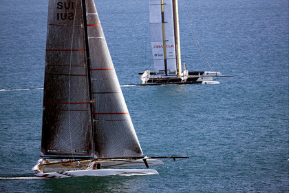 33rd  AMERICA'S CUP Valencia Spain, February 2010 - Defender:  ALINGHI (ALINGHI 5) vs Challenger : BMW Oracle Racing (USA 17)