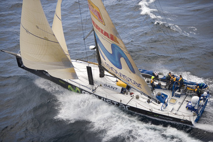 VOLVO OCEAN RACE START - VIGO-SPAIN- 12NOV 2005