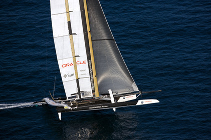 33rd  AMERICA'S CUP Valencia Spain, February 2010 - Defender:  ALINGHI (ALINGHI 5) vs Challenger : BMW Oracle Racing (USA 17)