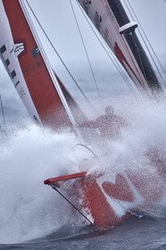 16_40244  ©Th.Martinez Sea&Co.  ILE DE GROIX - - FRANCE. 3 Août 2016. .Tanguy De Lamotte (FRA), a bord de l'IMOCA Initiatives-Coeur au large de l'Ile de Groix (FRA) en préparation du Vendée Globe 2016-17.