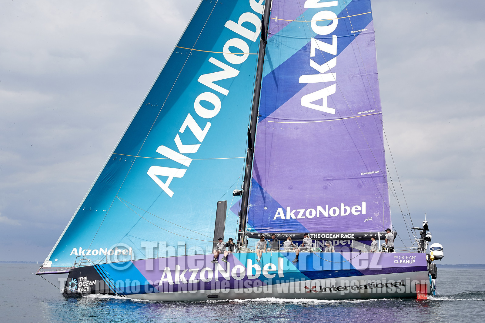 THM-21_13883_AkzoNobel Ocean Racing