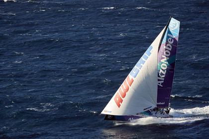 THM-17_107156_VOR-LISBON-LEG2start