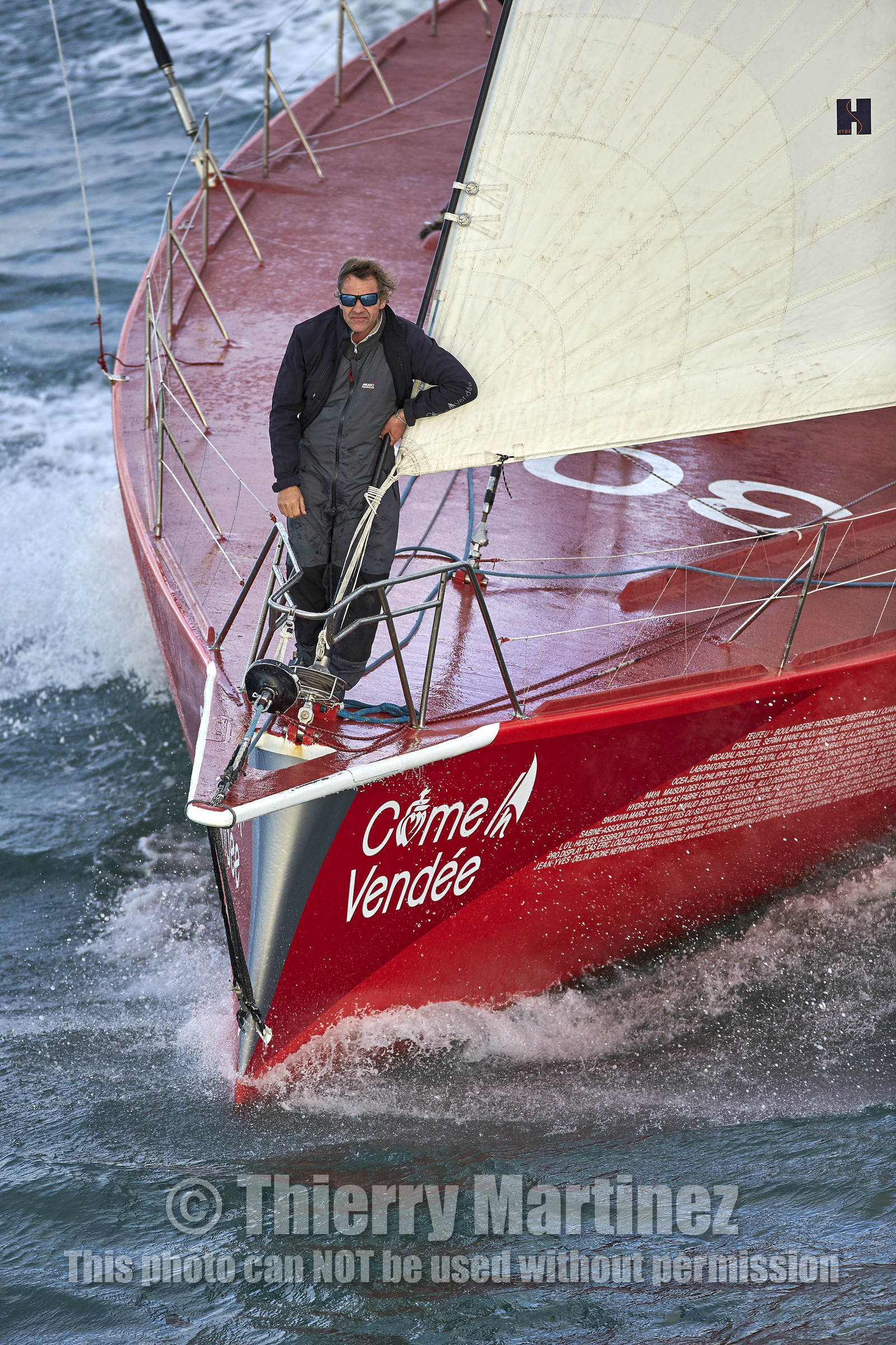 Départ de Jeff Pellet (FRA) sur son bateau COME IN VENDEE POUR UN TOUR DU MONDE;