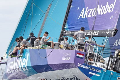 THM-21_12796_AkzoNobel Ocean Racing