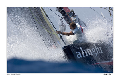 07_18032-alinghi fond blanc-.jpg