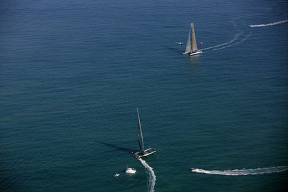 33rd  AMERICA'S CUP Valencia Spain, February 2010 - Defender:  ALINGHI (ALINGHI 5) vs Challenger : BMW Oracle Racing (USA 17)