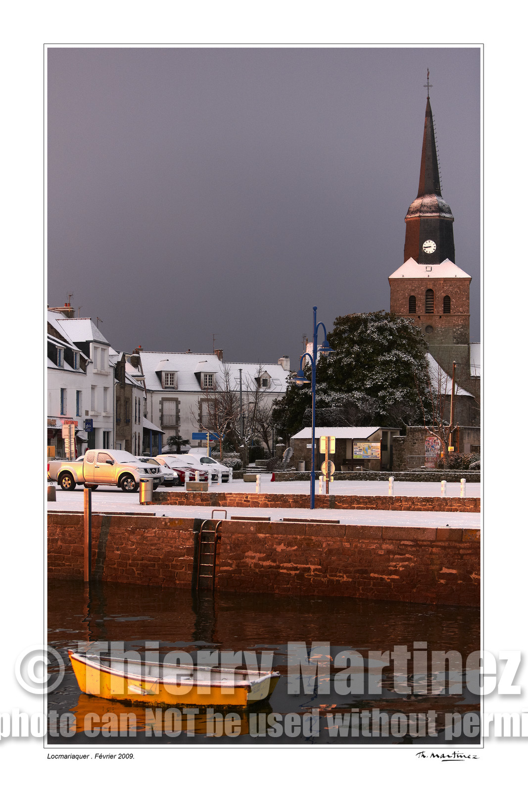 09_00924-loc neige-fond blanc-.jpg