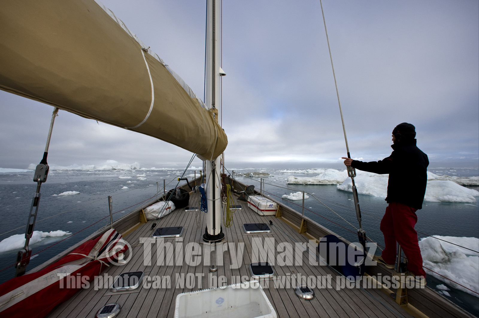 Schooner LA LOUISE sailing on west coast of Greenland.