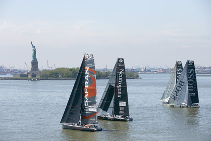 HUGO BOSS WATCHES MANHATTAN CHARITY RACE