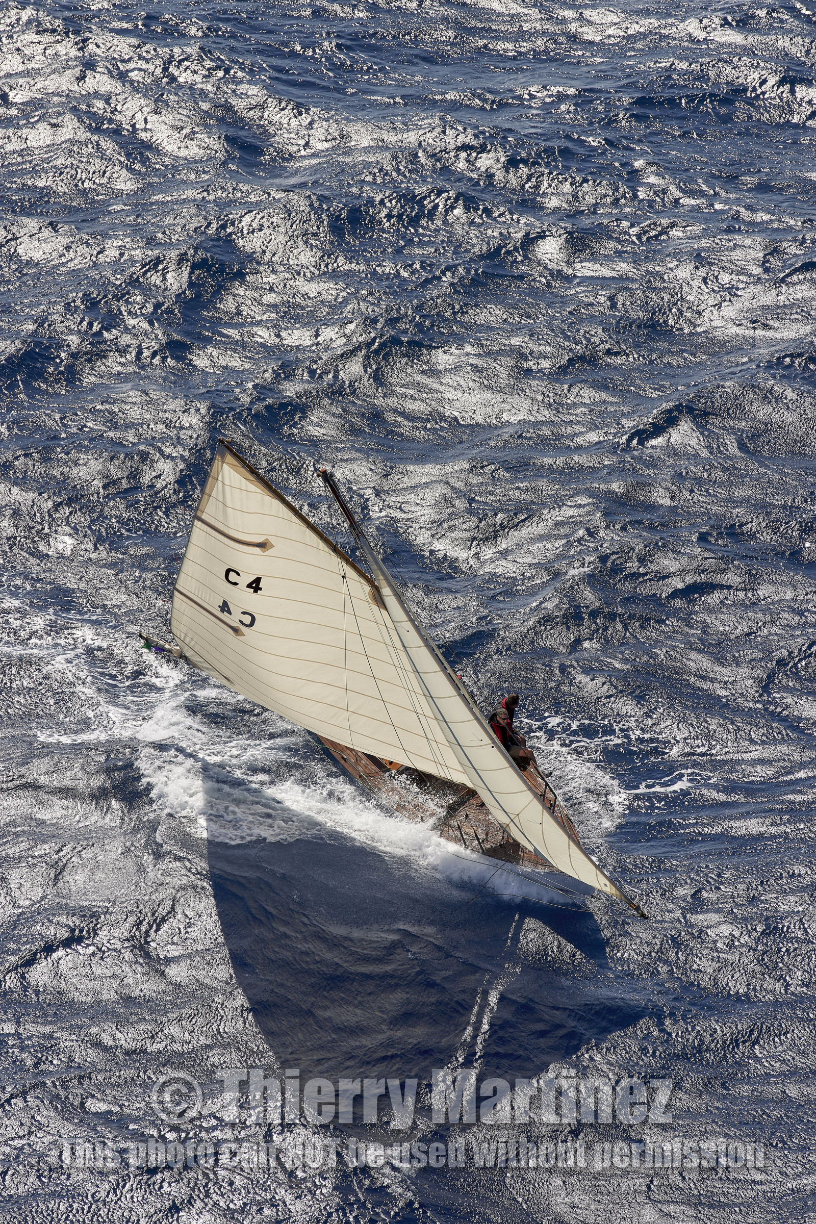 THM-21_23159_VOILES ST TROPEZ DAY 2 HELI