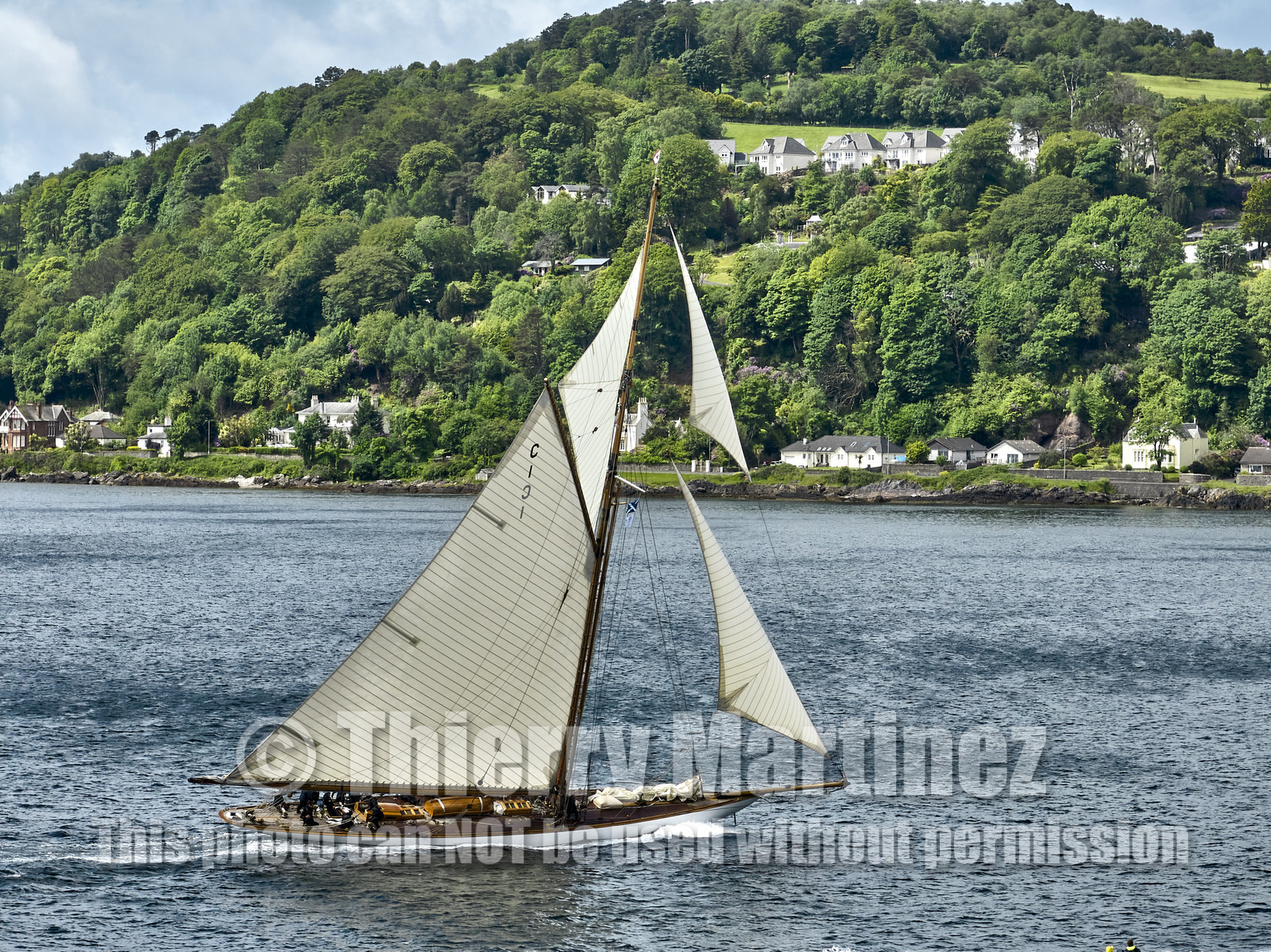 22_17006   © Thierry Martinez.FAIRLIE,SCOTLAND - UK 12th June 20222022 RICHARD MILLE FIFE REGATTA.Day 2 : LARGS to ROTHESAY