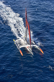 « ULTIM ACTUAL LEADER , Skipper Yves Le Blevec.